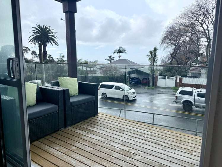 10 Glenfield Road Birkenhead_17