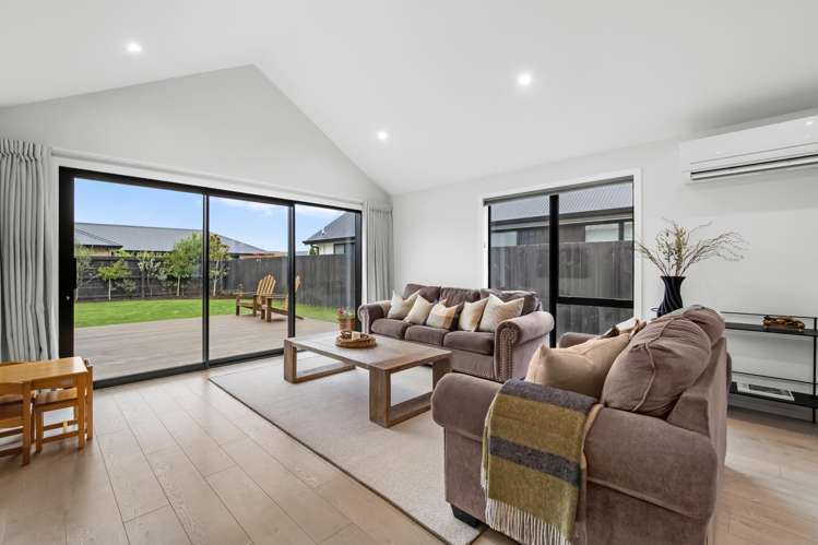 10 Redhaven Rise Netherby_9