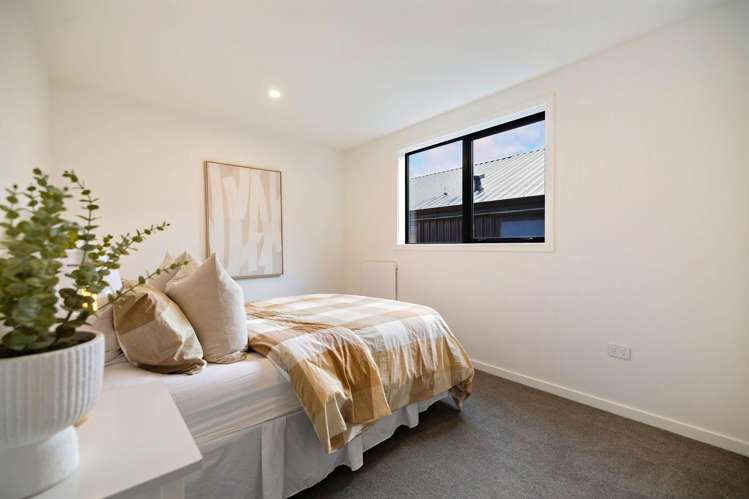 5 Rowe Drive, Hanley's Farm Jacks Point_24