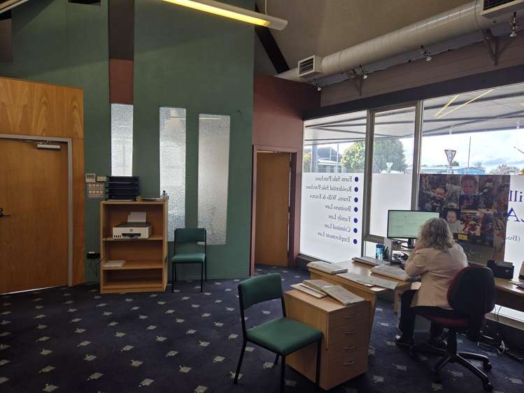 323 Broadway Stratford_11