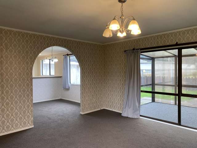 343 Wellington Road 10629_2
