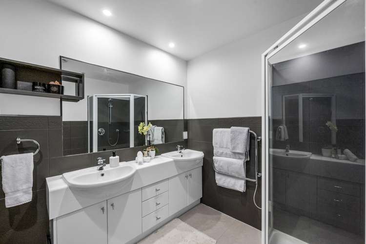 1c/175 Hurstmere Road Takapuna_18