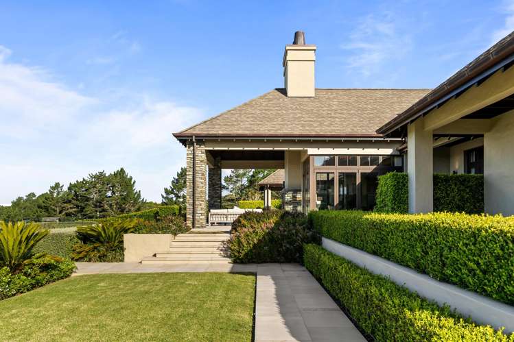 52 & 52B Warman Road Okura_26
