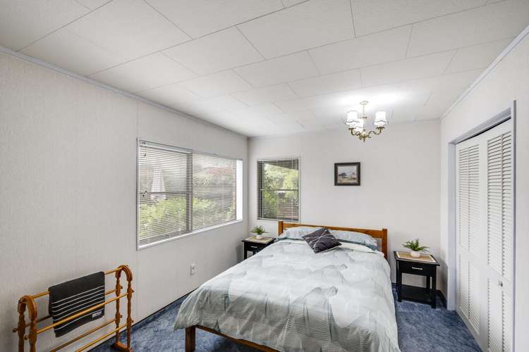 2/30 Ngarimu Crescent Taradale_10