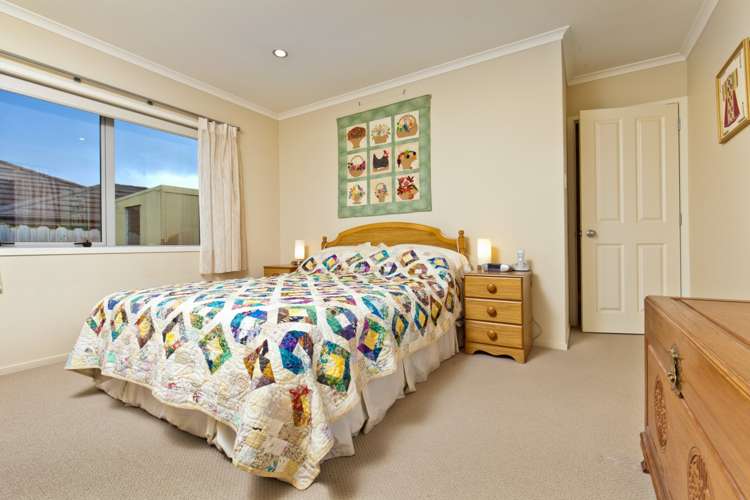 31 Northbrook Close Greenhithe_8