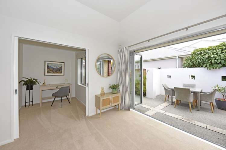 75 Beechwood Drive Northwood_10