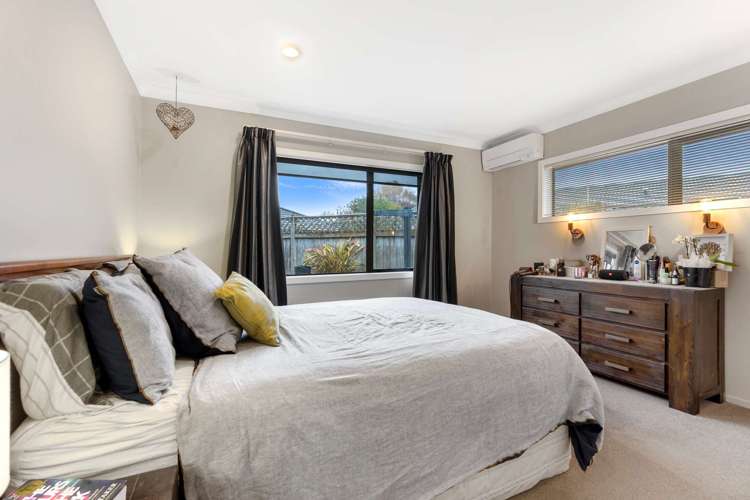 4 Charles Close Springvale_13