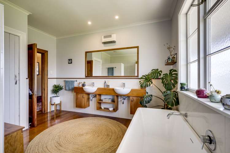 405 Park Road North Parkvale_12