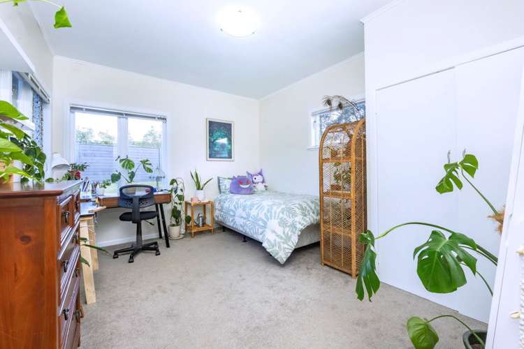 161 Golf Road Titirangi_12