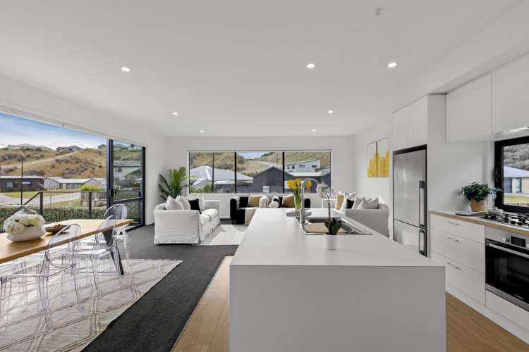 4 Sandford Terrace Lower Shotover_3