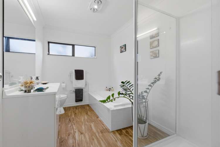 10C Whitaker Street_3