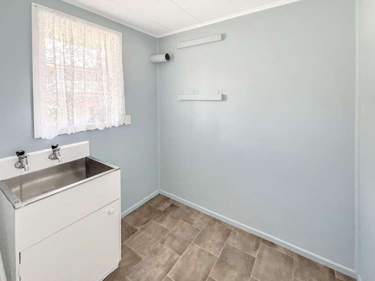 98 Arawa Crescent Tokoroa_8