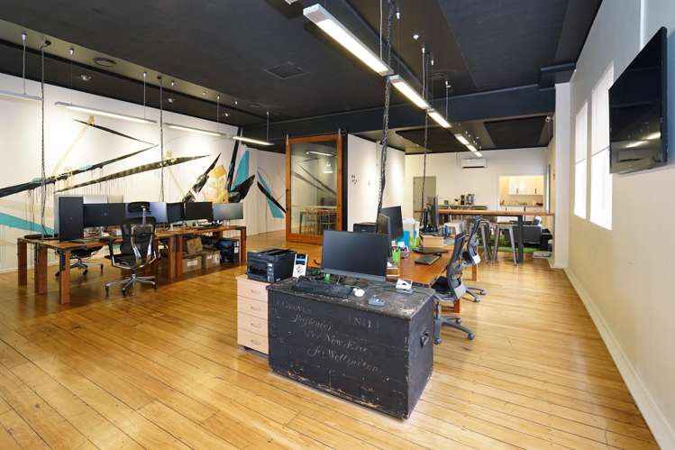 14 Anzac Parade Hamilton Central_10