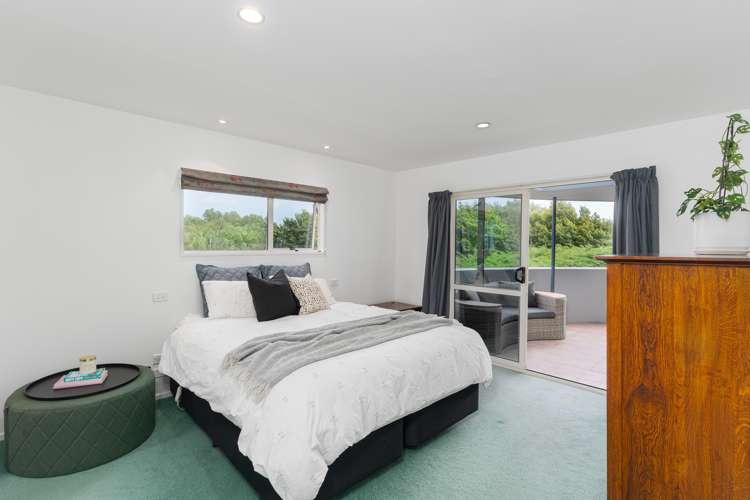 9 Enticott Place Huntsbury_13