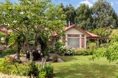 27 Kendallvale Drive_3