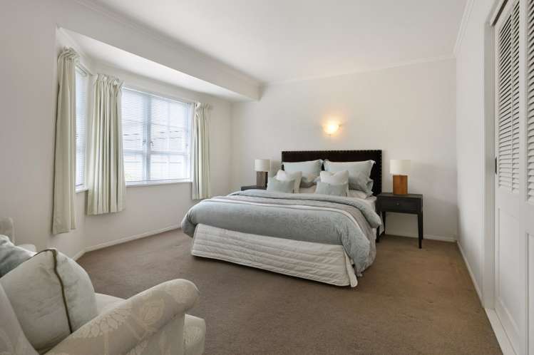 2/8 Pierce Road Milford_9