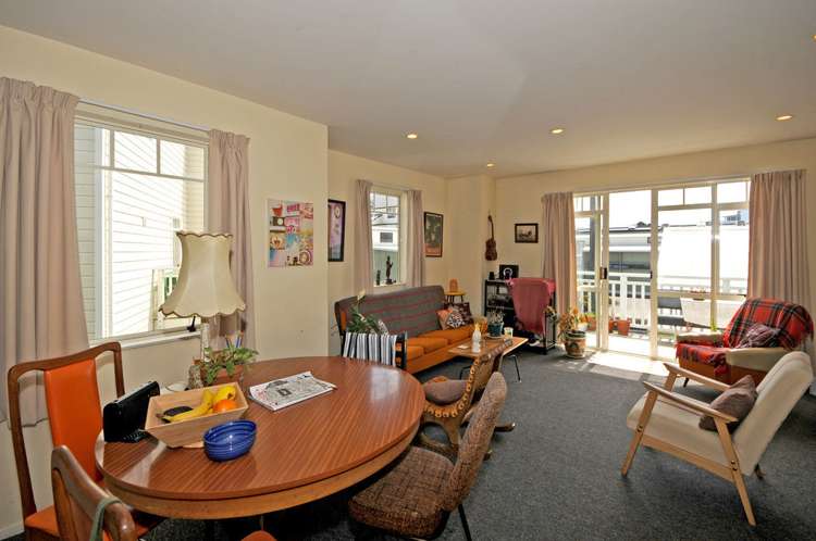 12/10 Colombo Street Newtown_6