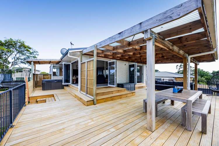 12 Rennell Street Frankleigh Park_24