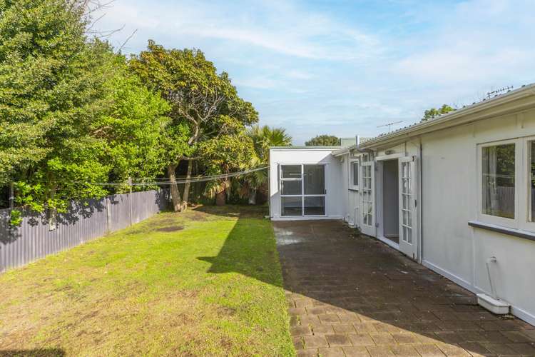 8B Hurley Road Paraparaumu Beach_17