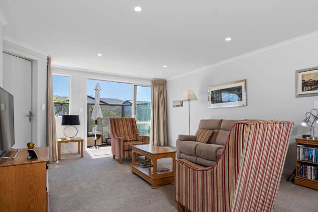 18/4 Greystone Place Omokoroa_1