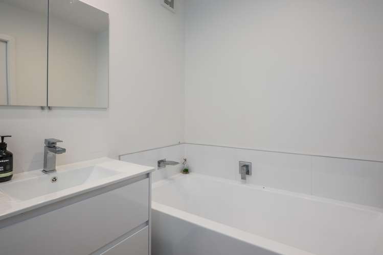 2/77 Nevay Road Miramar_18