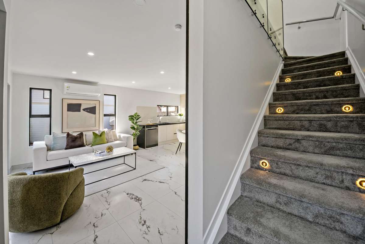 Lot 1-3/57 Yeovil Road_5