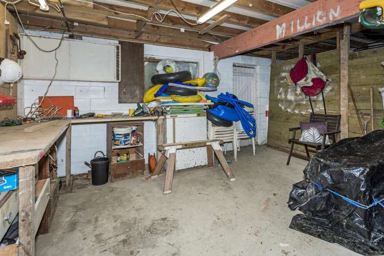 19 Valerie Crescent Okura_29