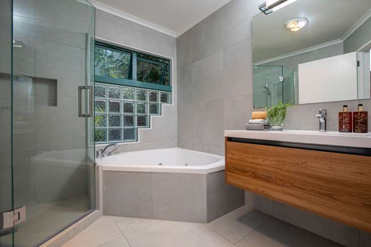 32 Braemar Road Castor Bay_17