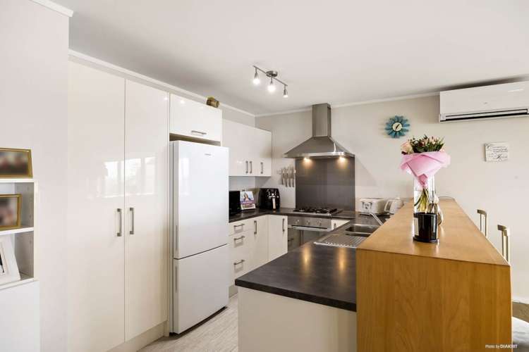 3 Roberts Road Tindalls Beach_7