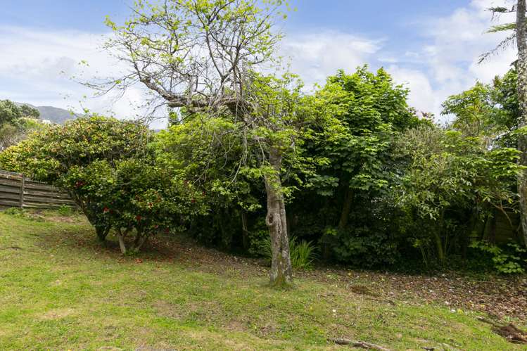 3 Grenfell Drive Karori_13