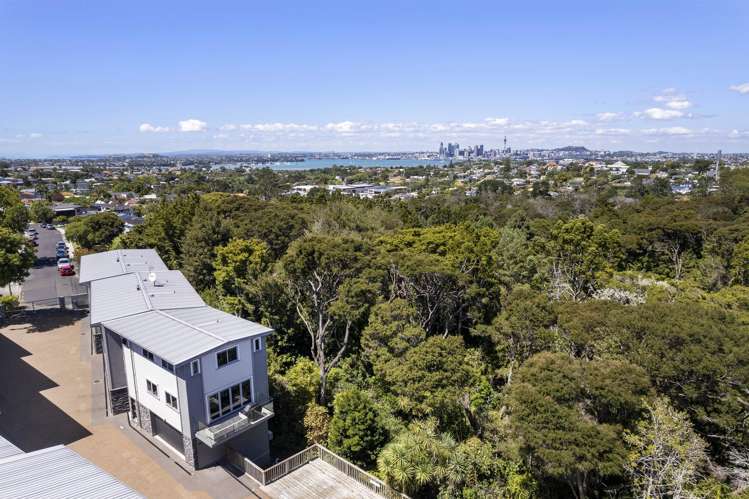 14/13 Kaihu Street Northcote_16