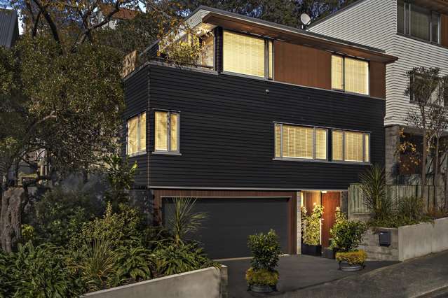 SUPER EASY LIVING - PRICED TO SELL