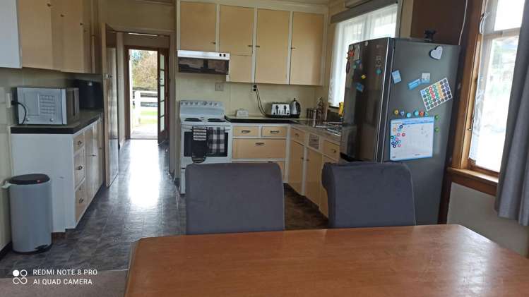 16 Barnego Road Balclutha_2