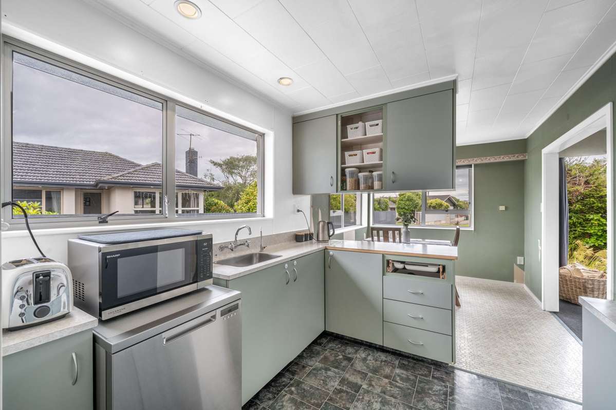 171 Lamond Street East_1