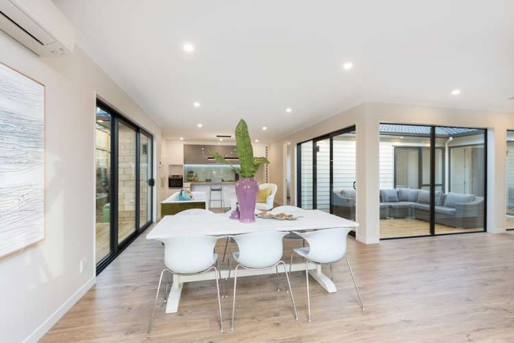 14 Tararua Street Massey_7