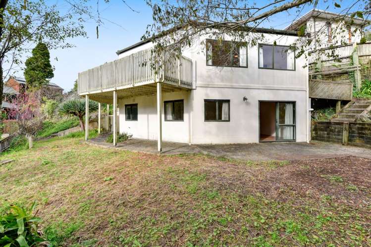 2/433A East Coast Road Mairangi Bay_17