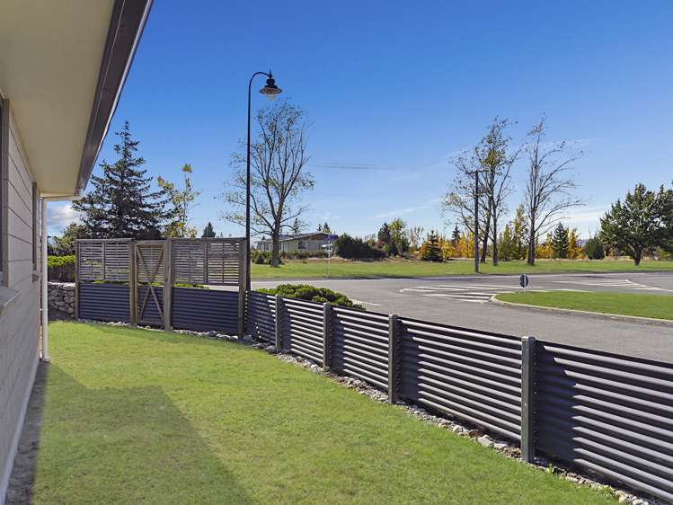 2a Lakeland Avenue Twizel_16