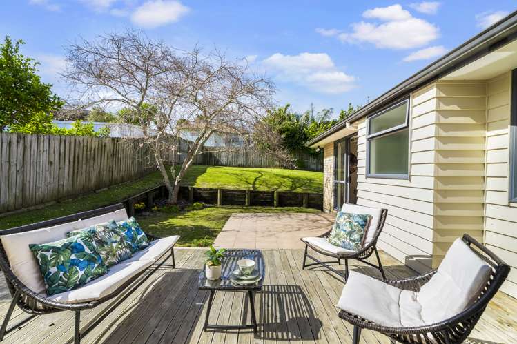 8 Admiralty Rise Gulf Harbour_23