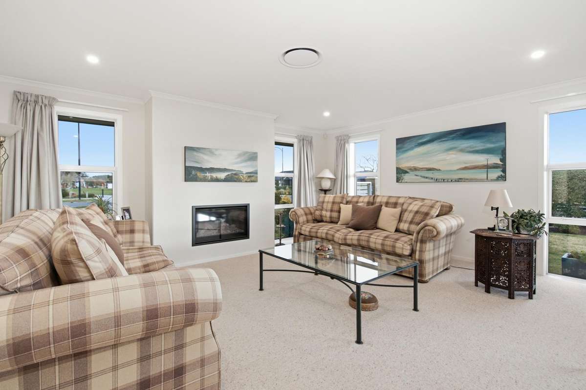 111 Southfield Drive_3