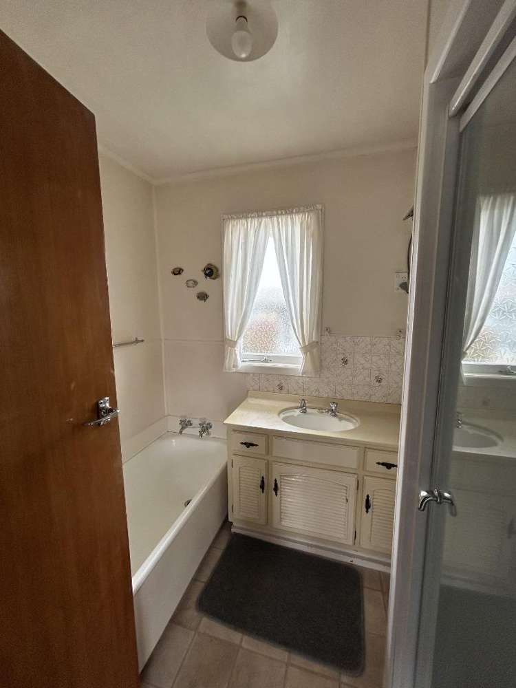 18 Deanwell Avenue 1056_6