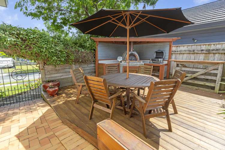 18 Clearwater Terrace Brown Owl_17
