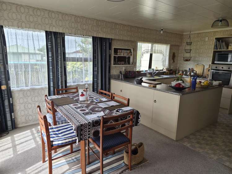 15 Miro Street Kerepehi_20