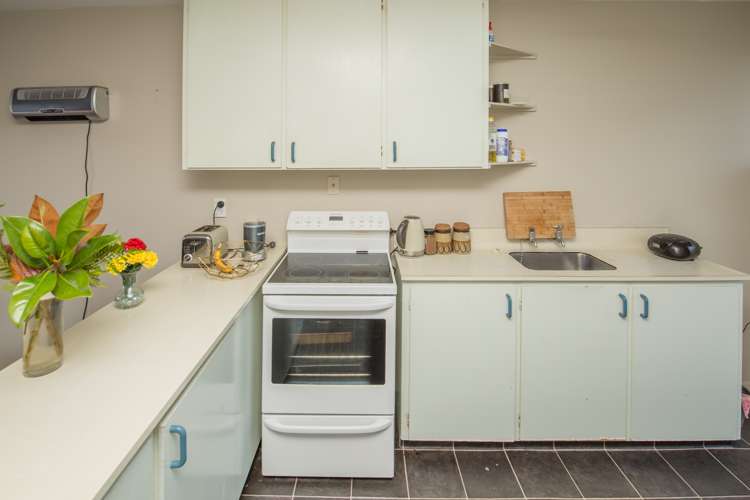 2/443a Main South Road Hornby_4