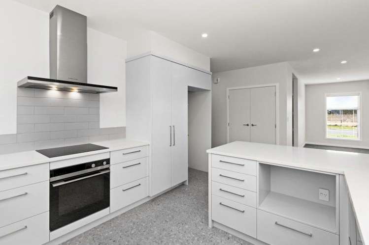102 Eriksen Road Te Awa_6