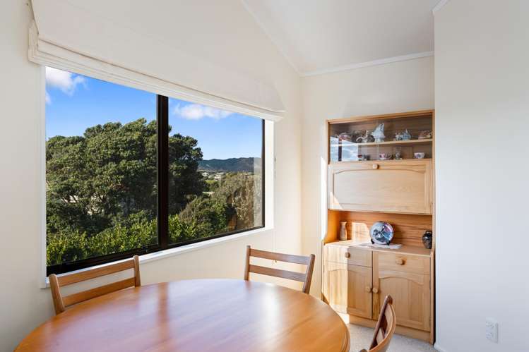 18 Ara Kuaka Waikanae Beach_13