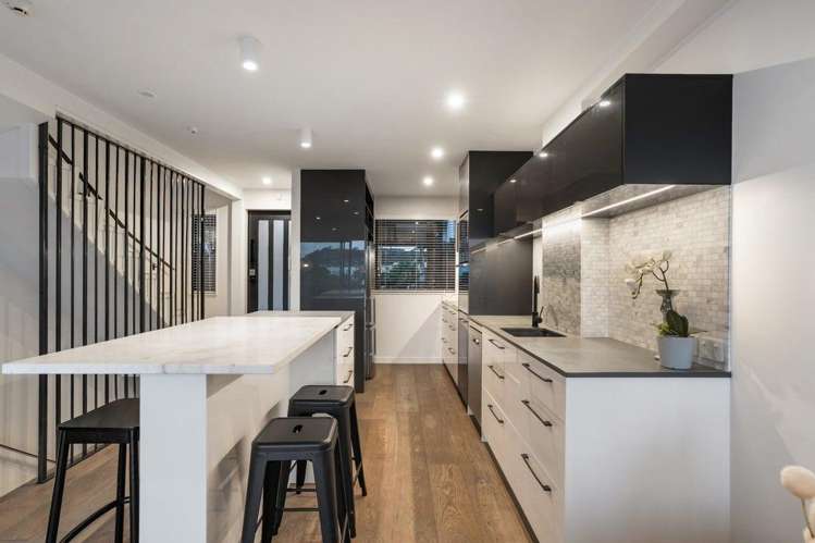 8/6 Waima Street Grey Lynn_21