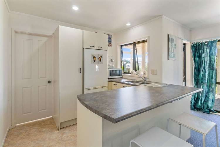 36 Ewhurst Place Goodwood Heights_19