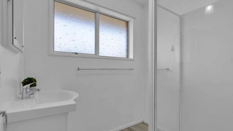 49A Ambleside Drive Burnside_11