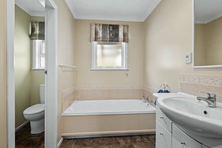 11 Oxford Street Marton_16