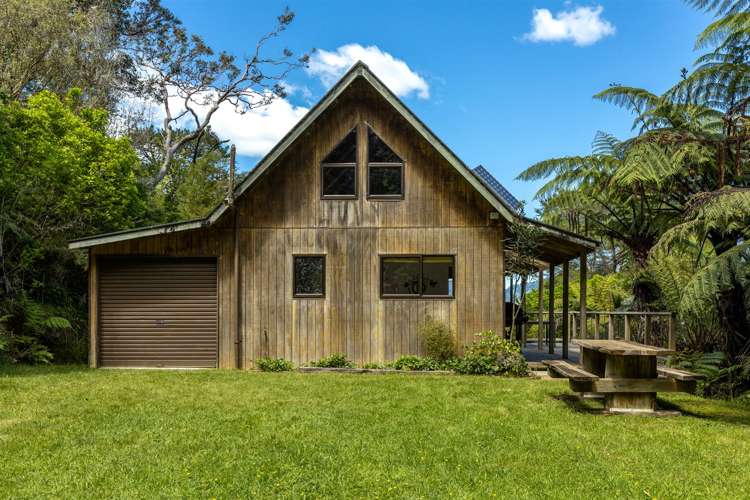 Little Nikau Bay Kenepuru Sound_20